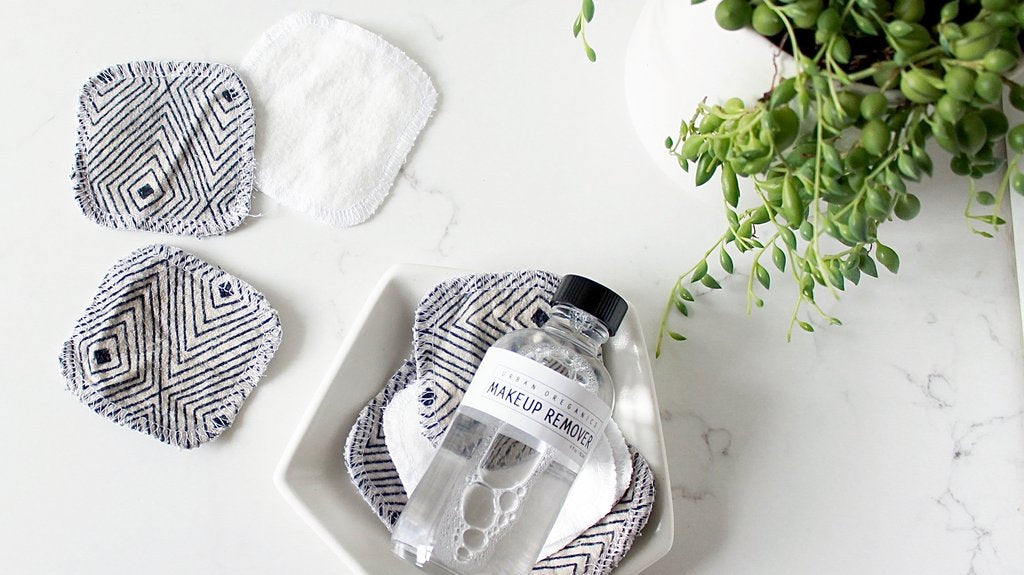 Urban Oreganics Botanical Skin Care Lifestyle Blog Green Living Reusable Facial Rounds